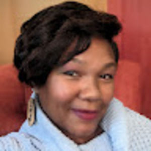 Meet your Posher, Monifa